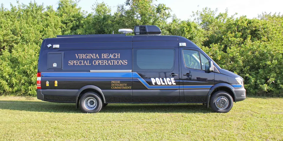Frontline hostage negotiation vehicle