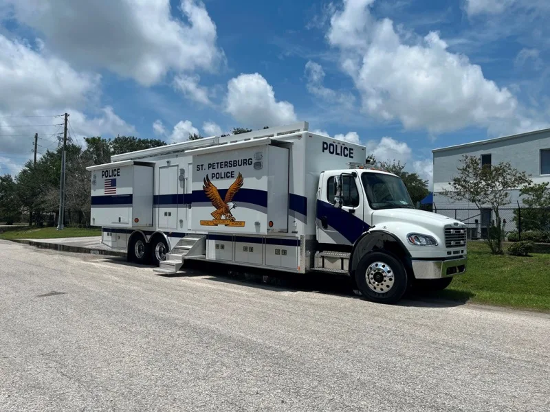 Large Mobile Command Vehicles | Frontline | Firematic