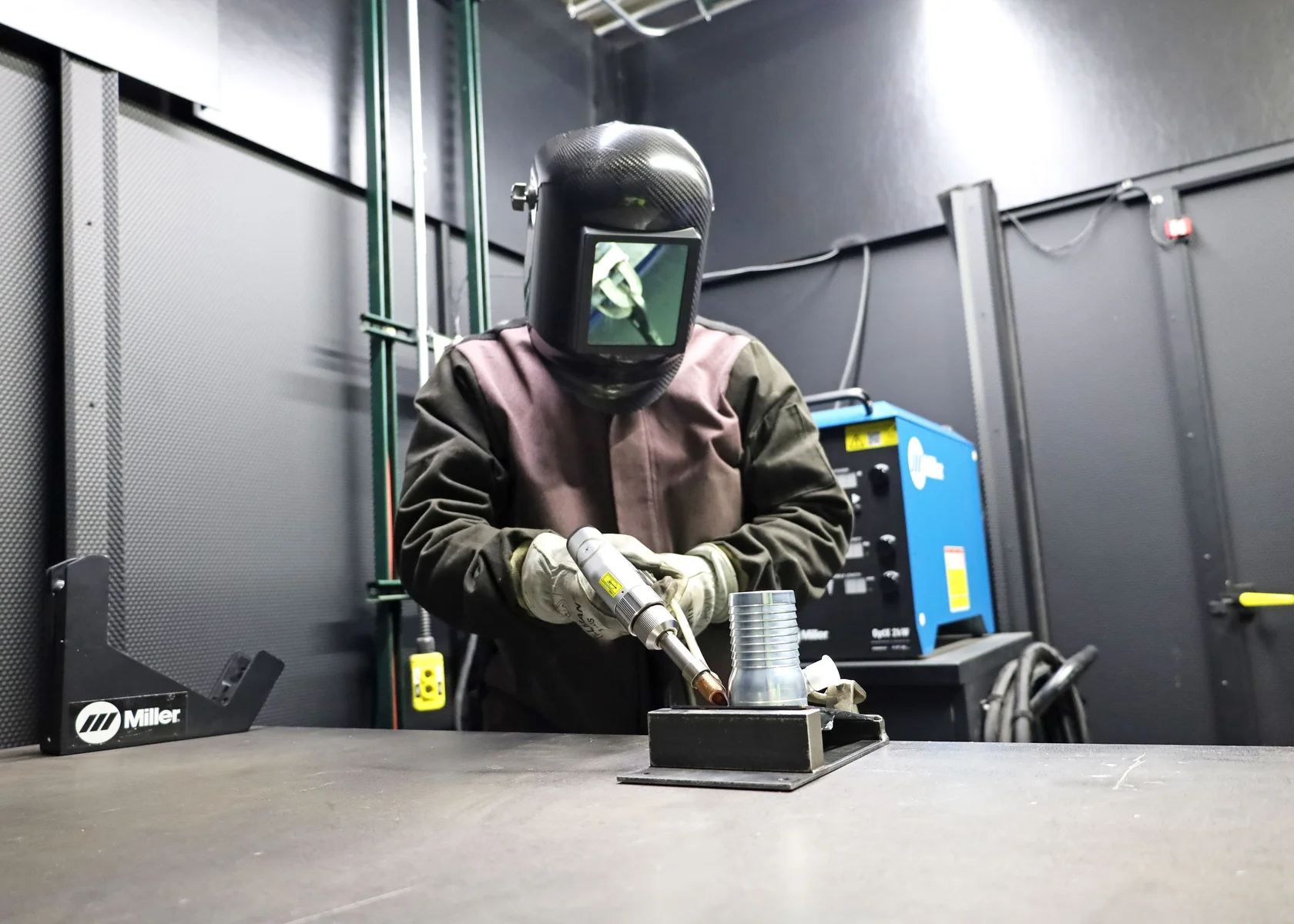 Handheld laser welding technology