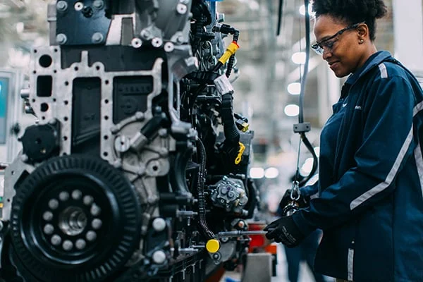 Service and Packaging Advantages