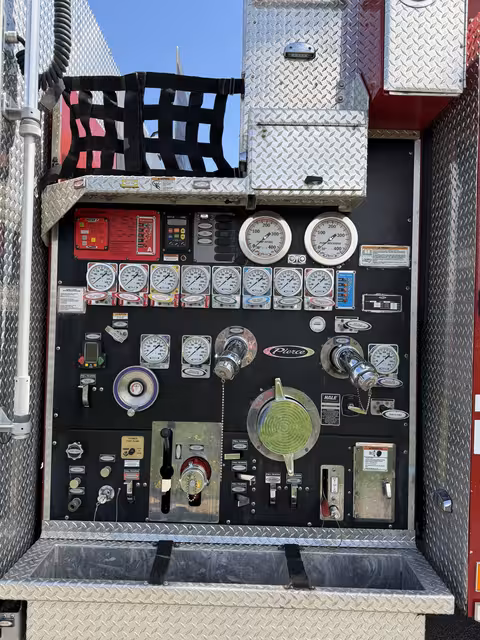 Pump panel side thumbnail