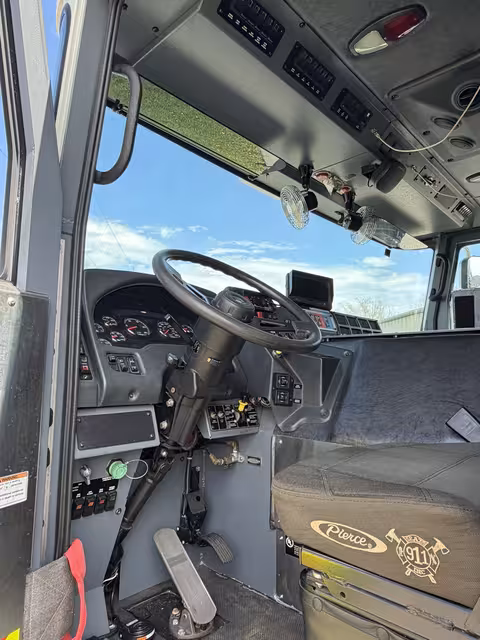 Rear-side apparatus view thumbnail
