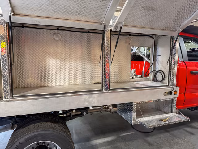 Rally 500 Wildland Pumper Grafton 2 Production-14.jpg