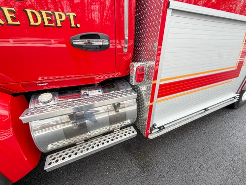 Tanker Pumper B.R.A.T. exterior view, photo 14 of 84