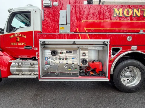 Tanker Pumper B.R.A.T. exterior view, photo 15 of 84
