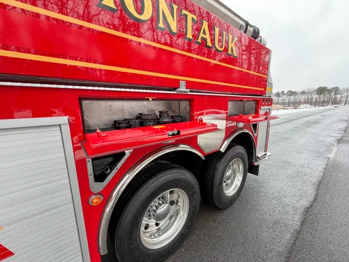 Tanker Pumper B.R.A.T. exterior view, photo 22 of 84