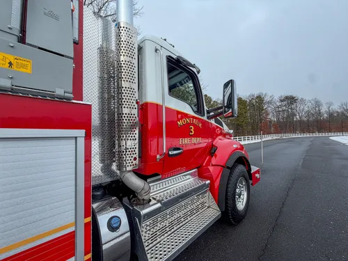 Tanker Pumper B.R.A.T. exterior view, photo 29 of 84
