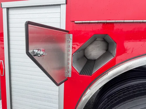 Tanker Pumper B.R.A.T. exterior view, photo 37 of 84