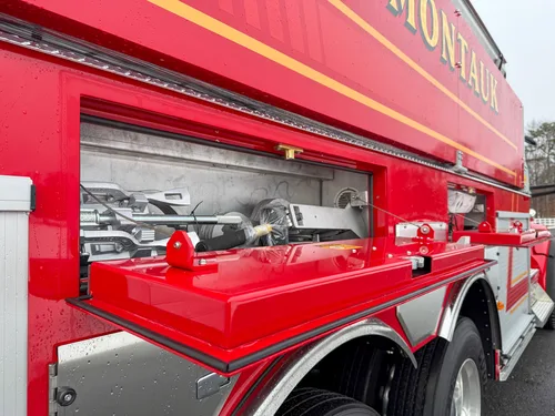 Tanker Pumper B.R.A.T. exterior view, photo 40 of 84