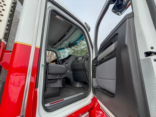 Tanker Pumper B.R.A.T. exterior view, photo 76 of 84