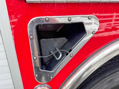 Tanker Pumper B.R.A.T. exterior view, photo 83 of 84