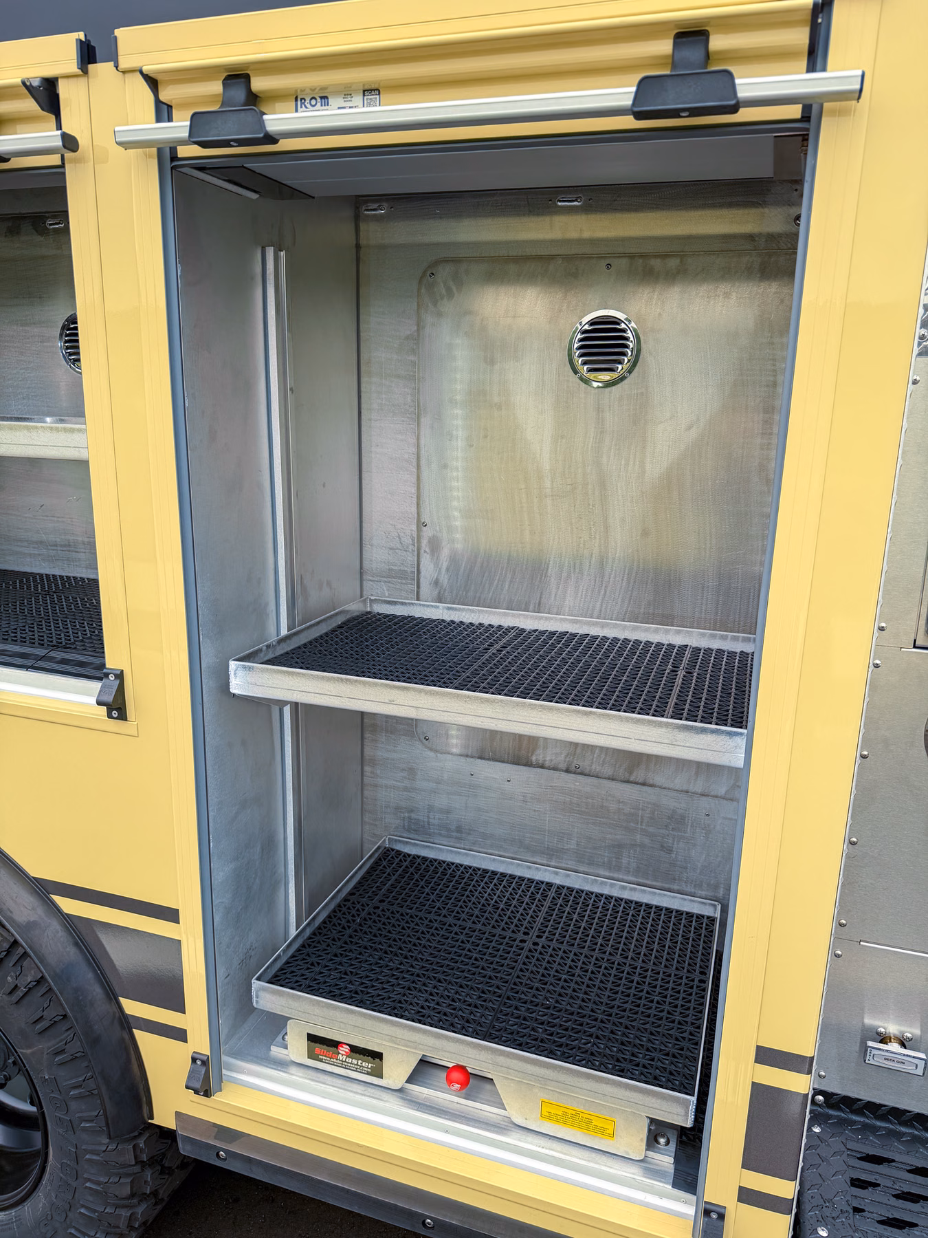 Mini-Pumper Rescue exterior view, photo 11 of 105