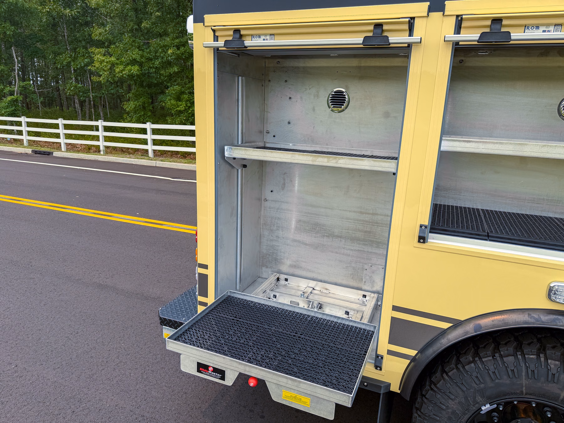 Mini-Pumper Rescue exterior view, photo 19 of 105
