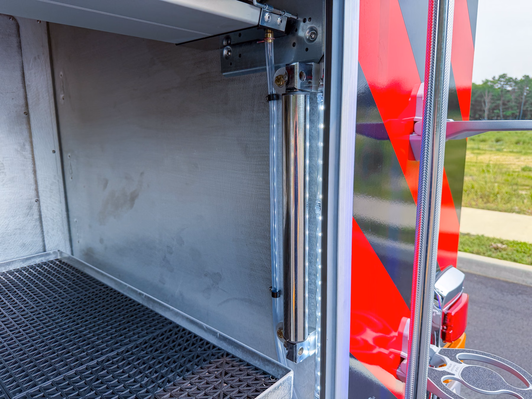 Mini-Pumper Rescue exterior view, photo 41 of 105