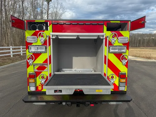 Rescue exterior view, photo 26 of 192