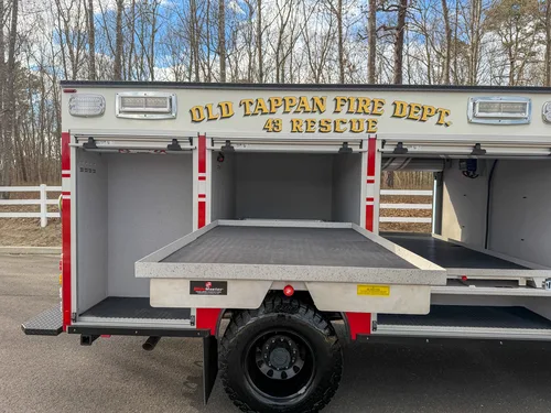 Rescue exterior view, photo 39 of 192