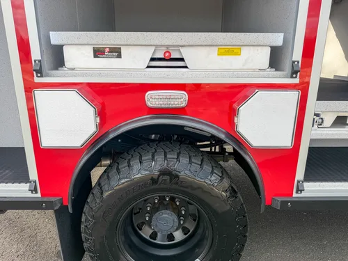 Rescue exterior view, photo 48 of 192