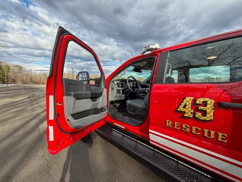 Rescue exterior view, photo 60 of 192