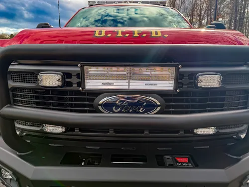 Rescue exterior view, photo 83 of 192