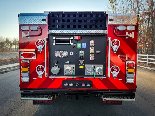 Straight rear view of pump panel and tail lights.