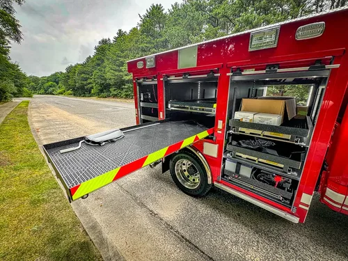 Open side setup showing extended platform and multiple shelves.