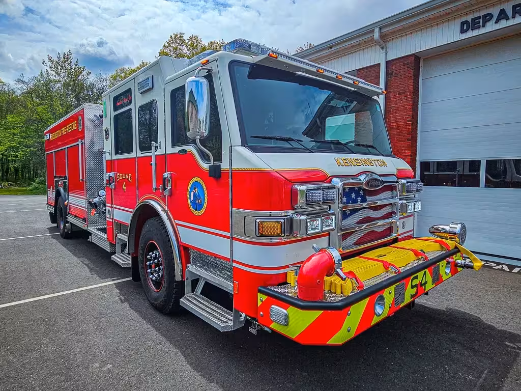 Pierce Velocity Rescue Pumper exterior view