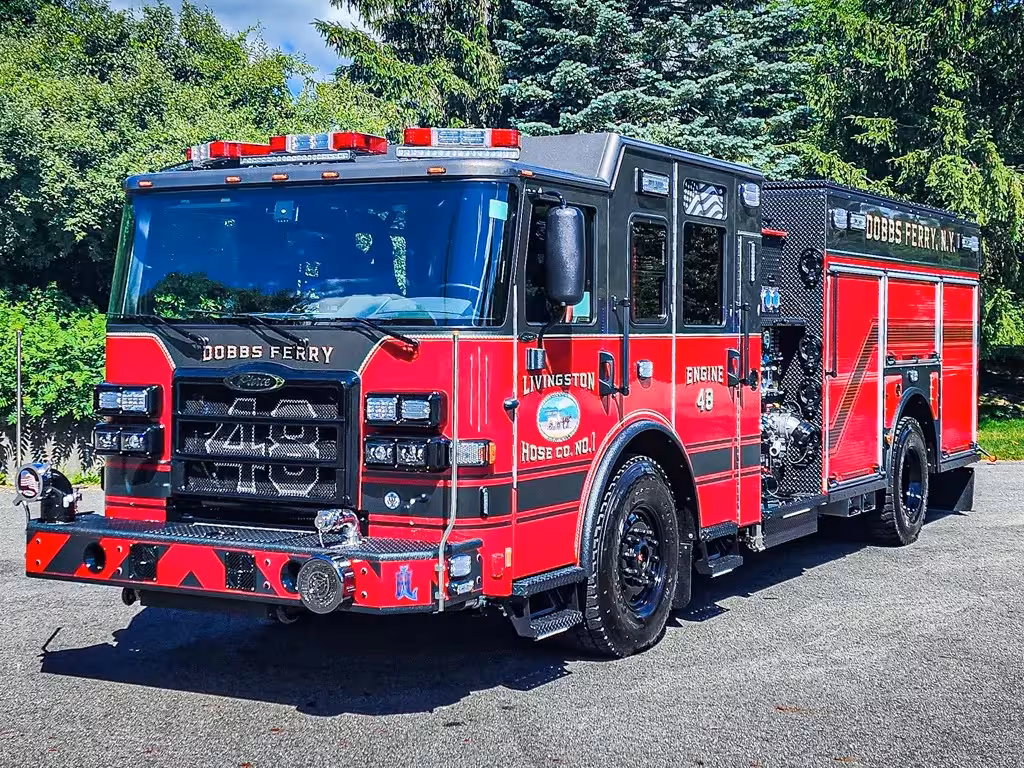 Pierce Enforcer Pumper exterior view