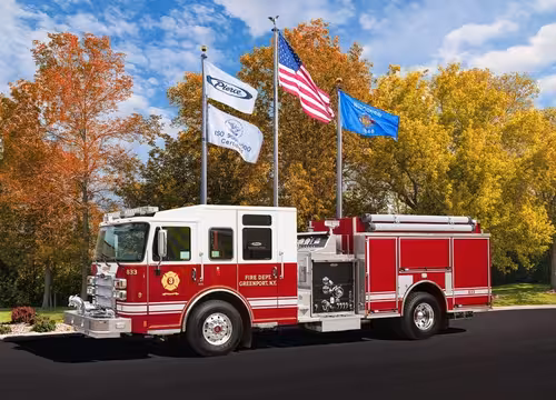 Pierce Enforcer Pumper exterior view, photo 2 of 3