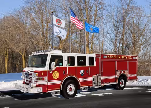 Pierce Impel Pumper exterior view, photo 2 of 3