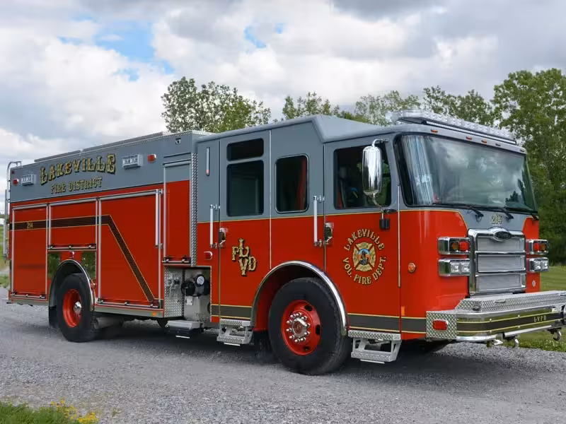 Pierce Enforcer Pumper exterior view