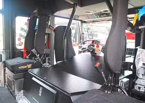 Pierce Enforcer Pumper exterior view, photo 58 of 59