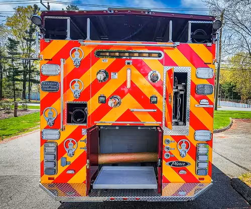 Pierce Enforcer Pumper exterior view, photo 23 of 69