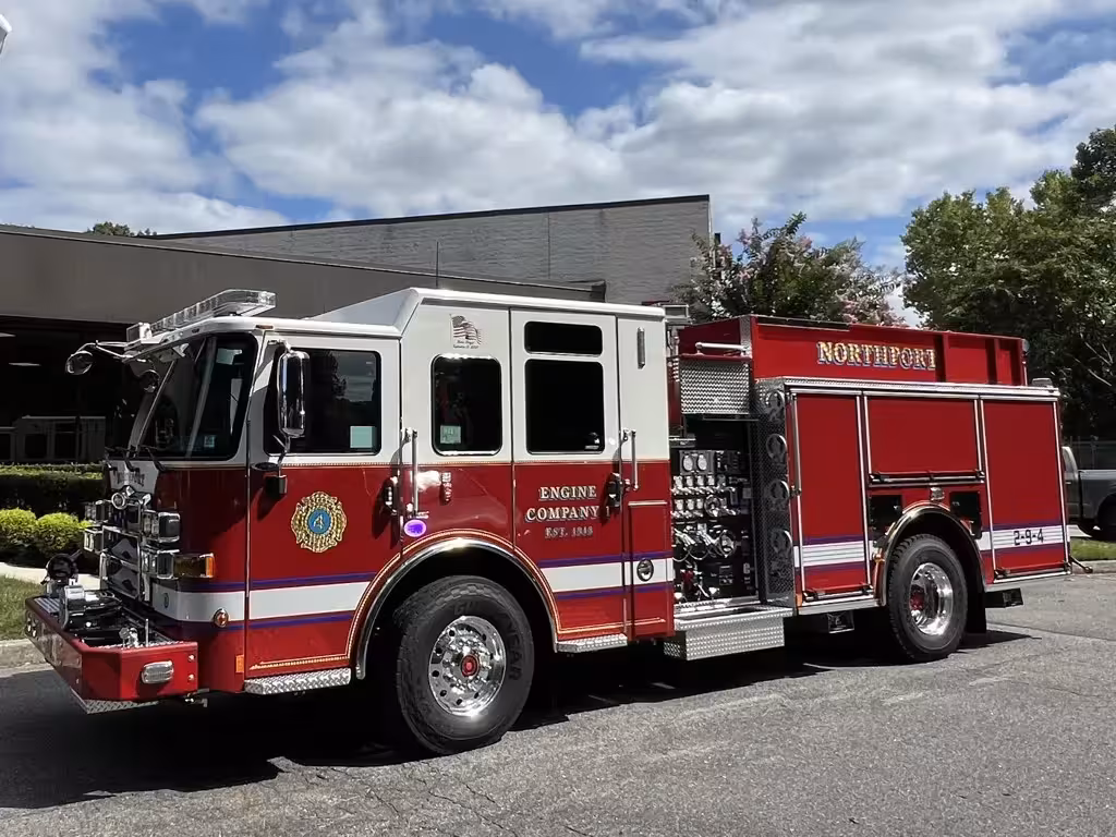 Pierce Enforcer Pumper exterior view