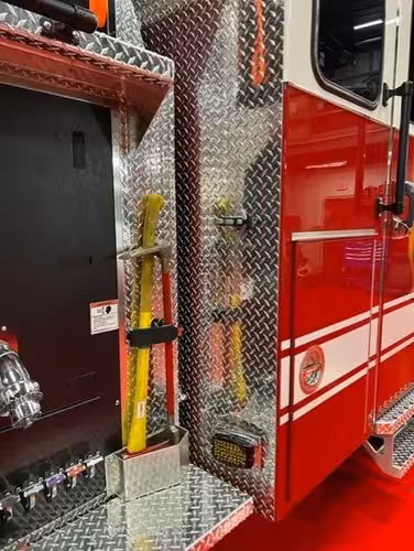 Pierce Velocity Aerial exterior view, photo 20 of 36
