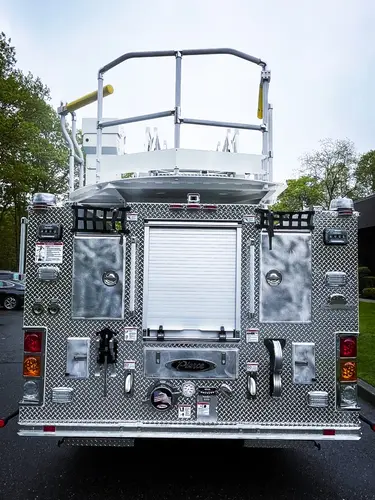 Pierce Enforcer Aerial exterior view, photo 15 of 32