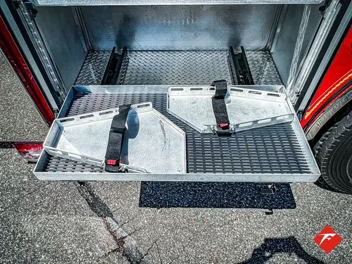 Pierce Velocity Aerial exterior view, photo 39 of 48