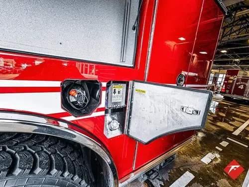 Pierce Saber Pumper exterior view, photo 35 of 83