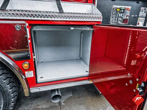 Pierce Saber Pumper exterior view, photo 46 of 83