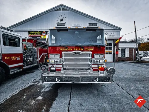Pierce Saber Pumper exterior view, photo 58 of 83