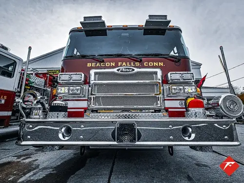Pierce Saber Pumper exterior view, photo 59 of 83