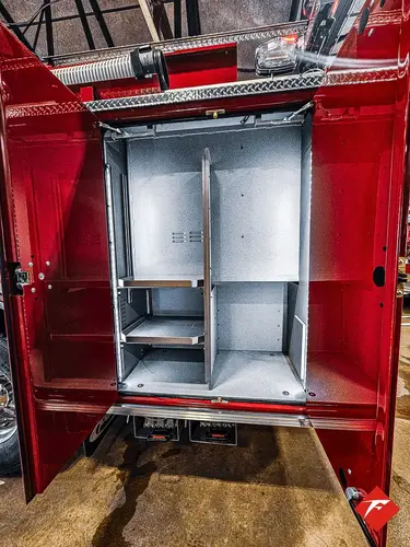 Pierce Saber Pumper exterior view, photo 77 of 83