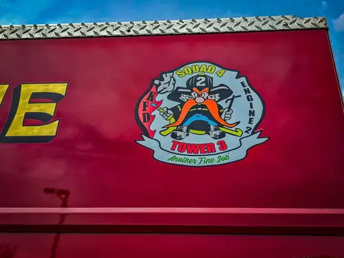 Pierce Velocity Rescue Pumper exterior view, photo 11 of 56