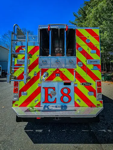 Pierce Velocity Rescue Pumper exterior view, photo 34 of 41