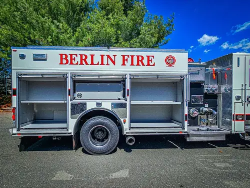 Pierce Velocity Rescue Pumper exterior view, photo 41 of 41