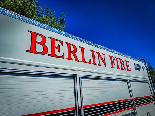 Pierce Velocity Rescue Pumper exterior view, photo 8 of 41