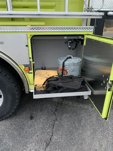 Beukendaal Pierce Enforcer pumper small upper side compartment open