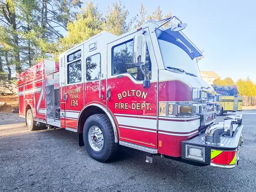 Pierce Velocity Pumper exterior view