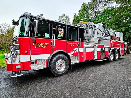Pierce Enforcer Aerial exterior view, photo 20 of 40