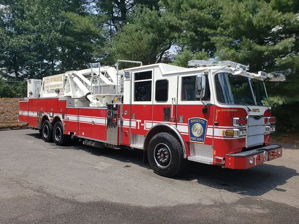 Pierce Arrow exterior view