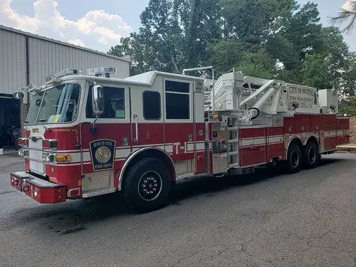 Pierce Arrow exterior view, photo 26 of 44